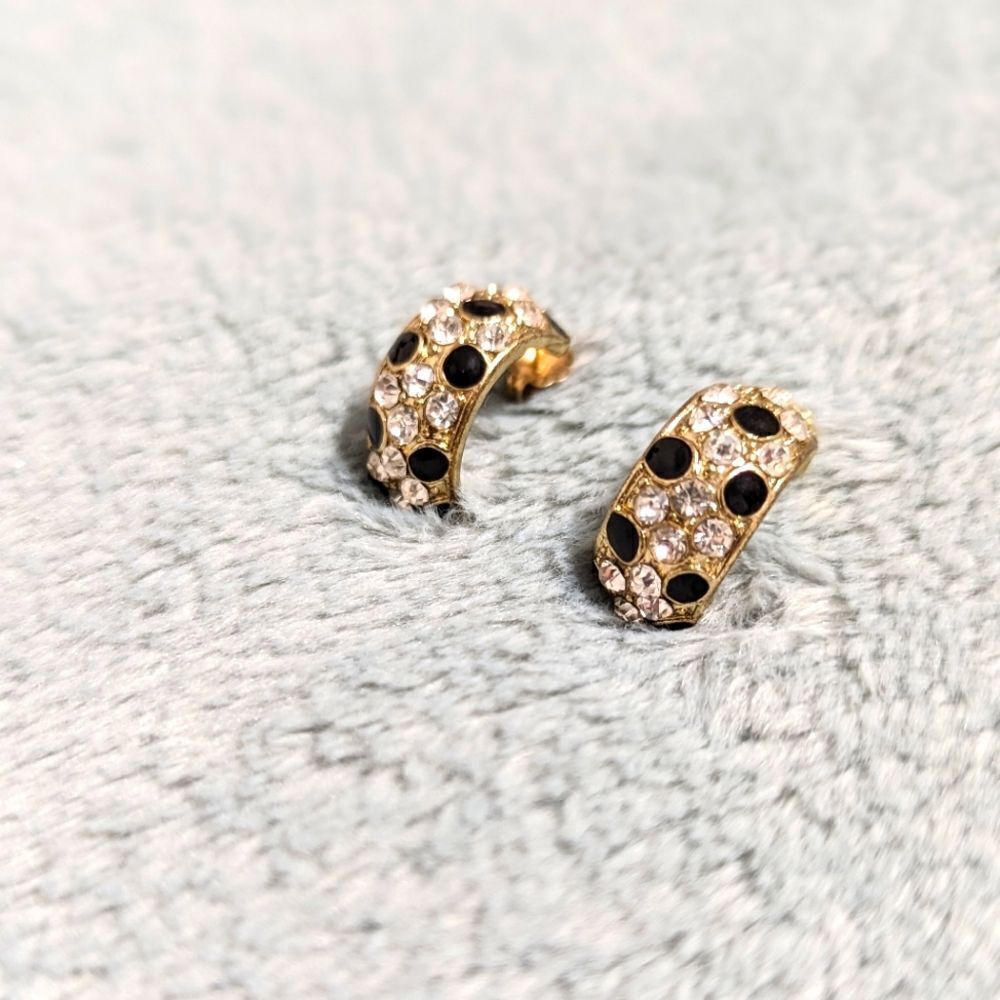 Vintage Small Half Hoop Black Enamel and Clear Rhinestone Pierced Earrings - Picture 4 of 10